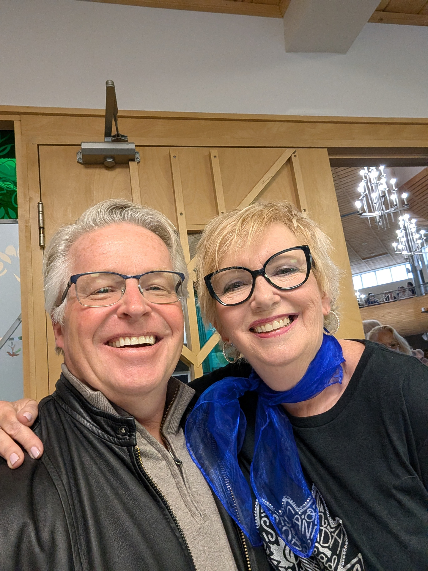 Peter Diedrich with a supporter at a community event